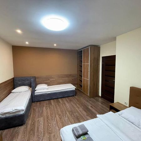 Apartments In Uzhgorod For You. Zewnętrze zdjęcie