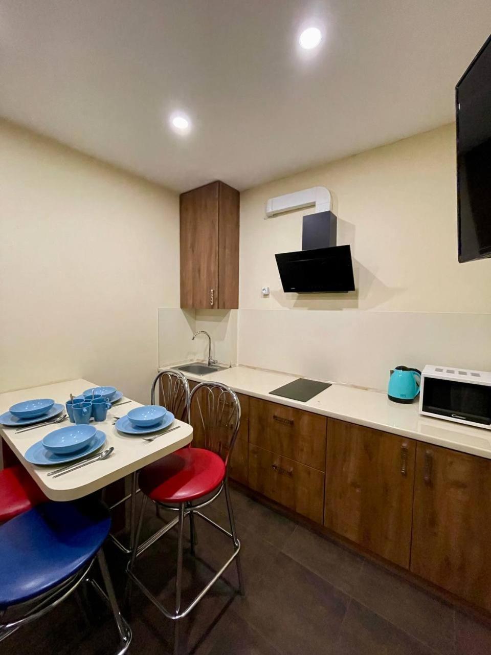 Apartments In Uzhgorod For You. Zewnętrze zdjęcie