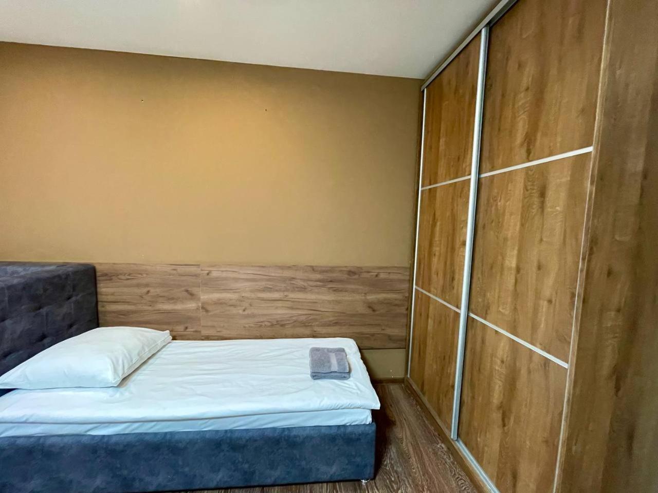 Apartments In Uzhgorod For You. Zewnętrze zdjęcie