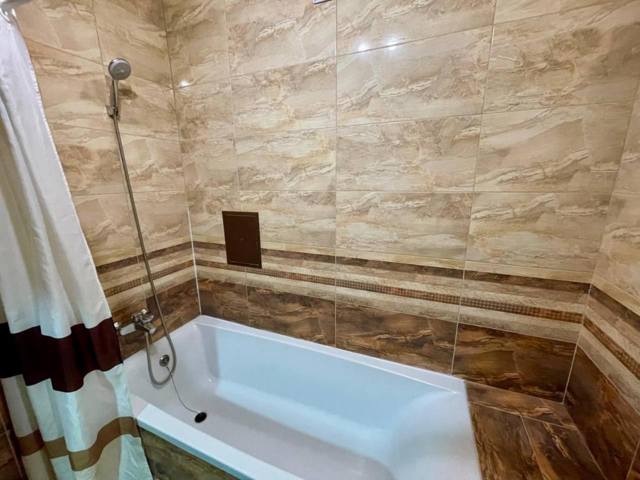 Apartments In Uzhgorod For You. Zewnętrze zdjęcie